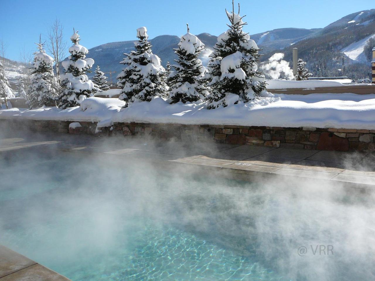 Sun Vail Aparthotel Exterior photo